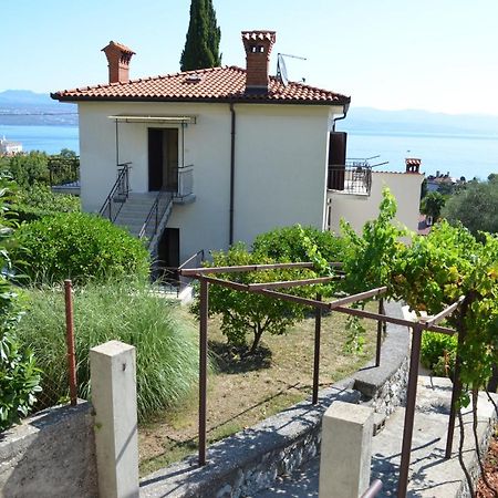 Apartman Fiore Laurana Esterno foto