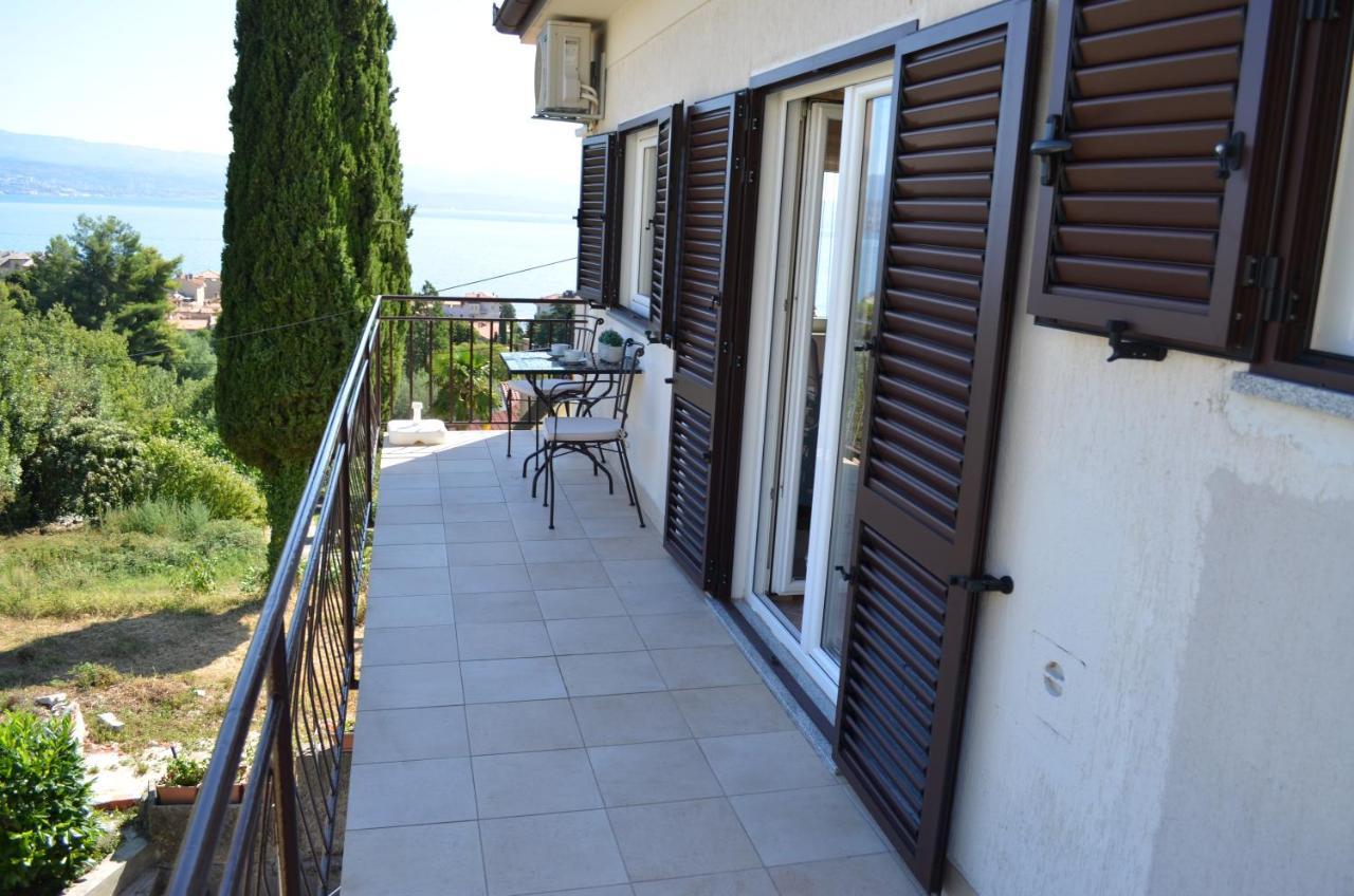 Apartman Fiore Laurana Esterno foto